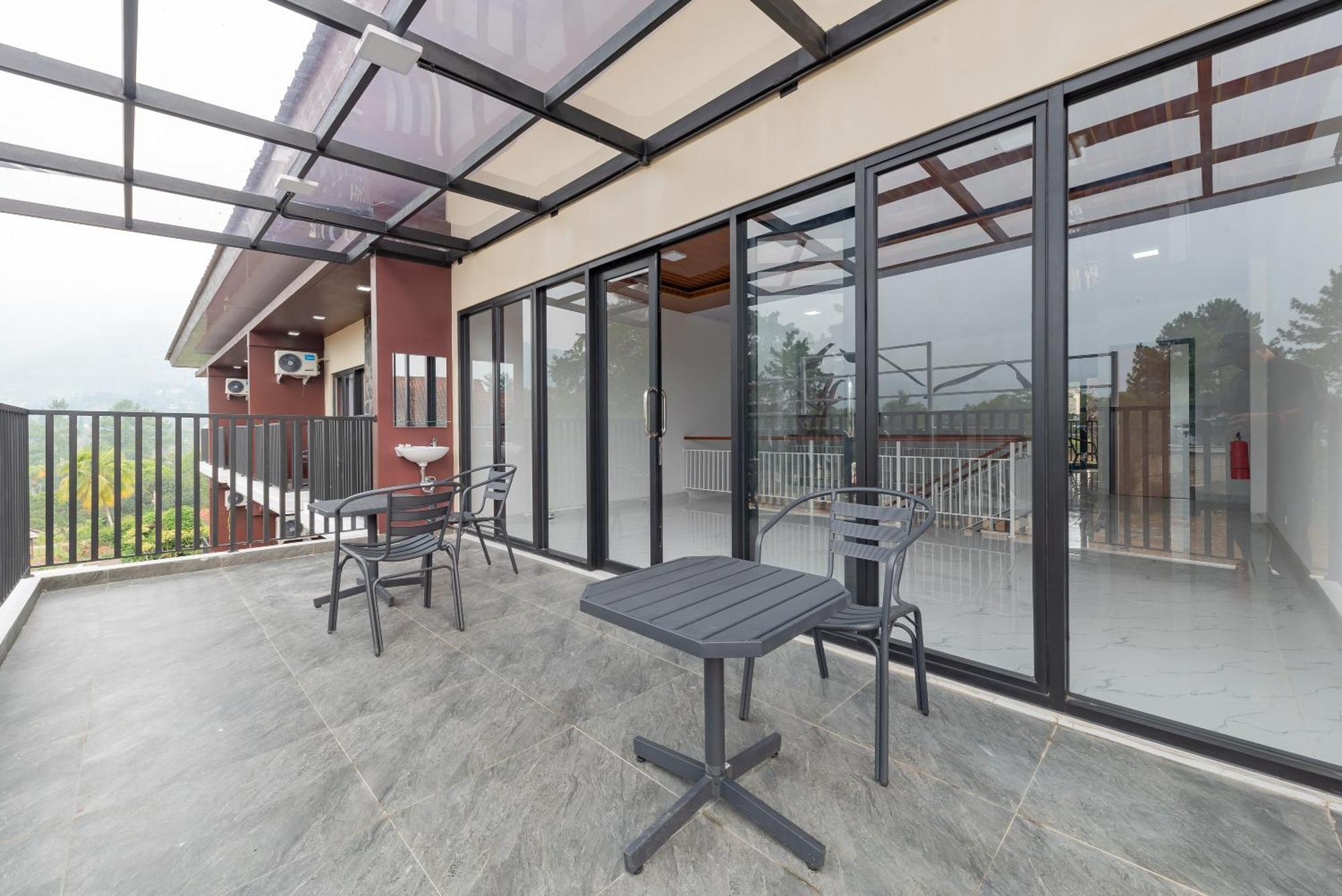 Urbanview Hotel Inkoppabri Cisarua Puncak Eksteriør bilde